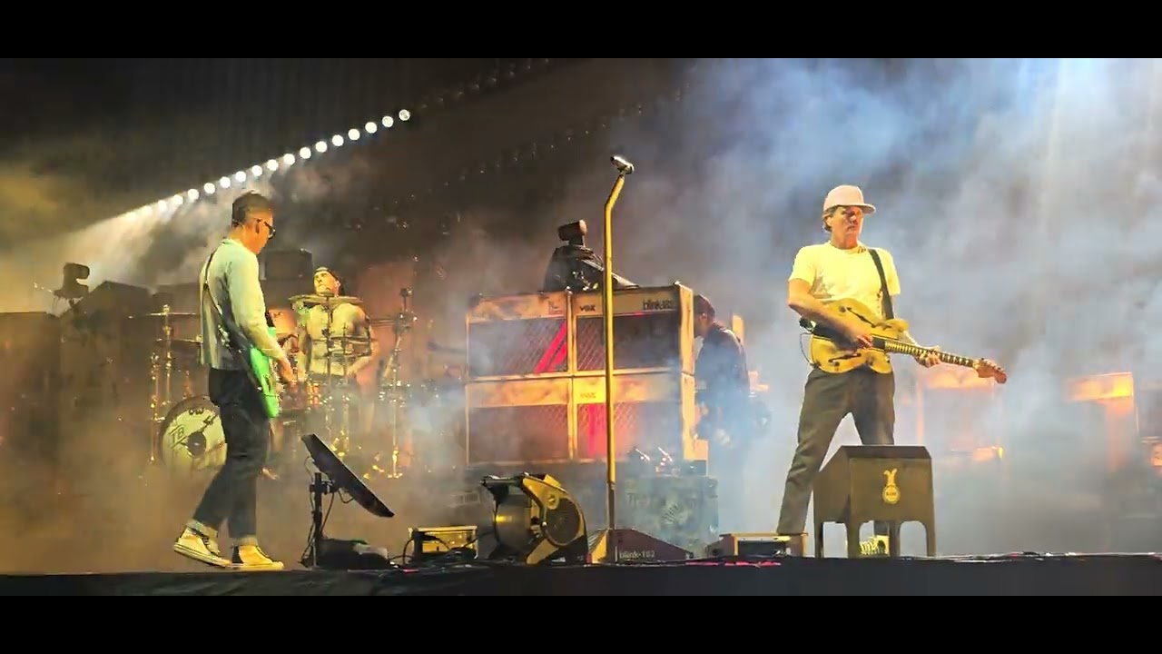 Blink 182 - When We Were Young 2025 - 14 - Stay Together for the Kids