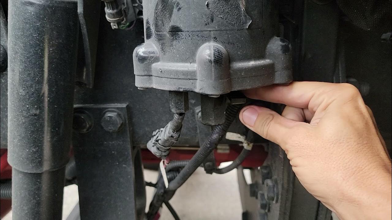 HOW TO Drain Water Fuel Separator (Cummins X15) YouTube