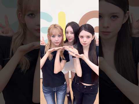 #UDTT #한채희 #구한나 님과 wav-wav-wave 🌊 @udtt_official  #shorts thumbnail