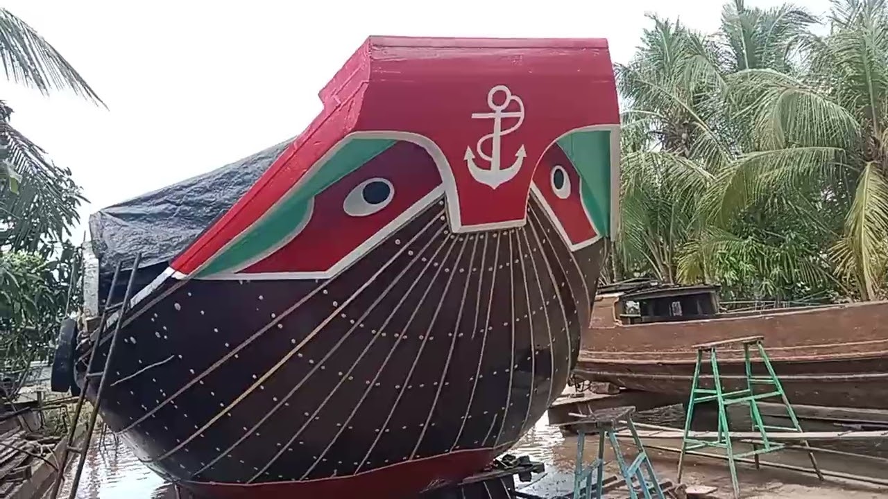 Đã Bán... ghe 54 tấn máy Mitsubishi S6F.giá 220t.sdt 0347497348.xin cảm ơn 