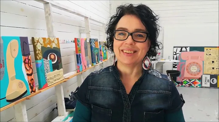 Jonna Pedersen fortller om sin kunst i atelier leg...