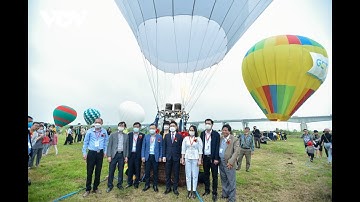 Lễ hội khinh khí cầu tái khởi động du lịch Hà Nội