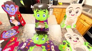 Super cute treat boxes for halloween!