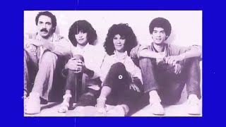 JUAN LUIS GUERRA Y 4 40 -  ELLA DICE