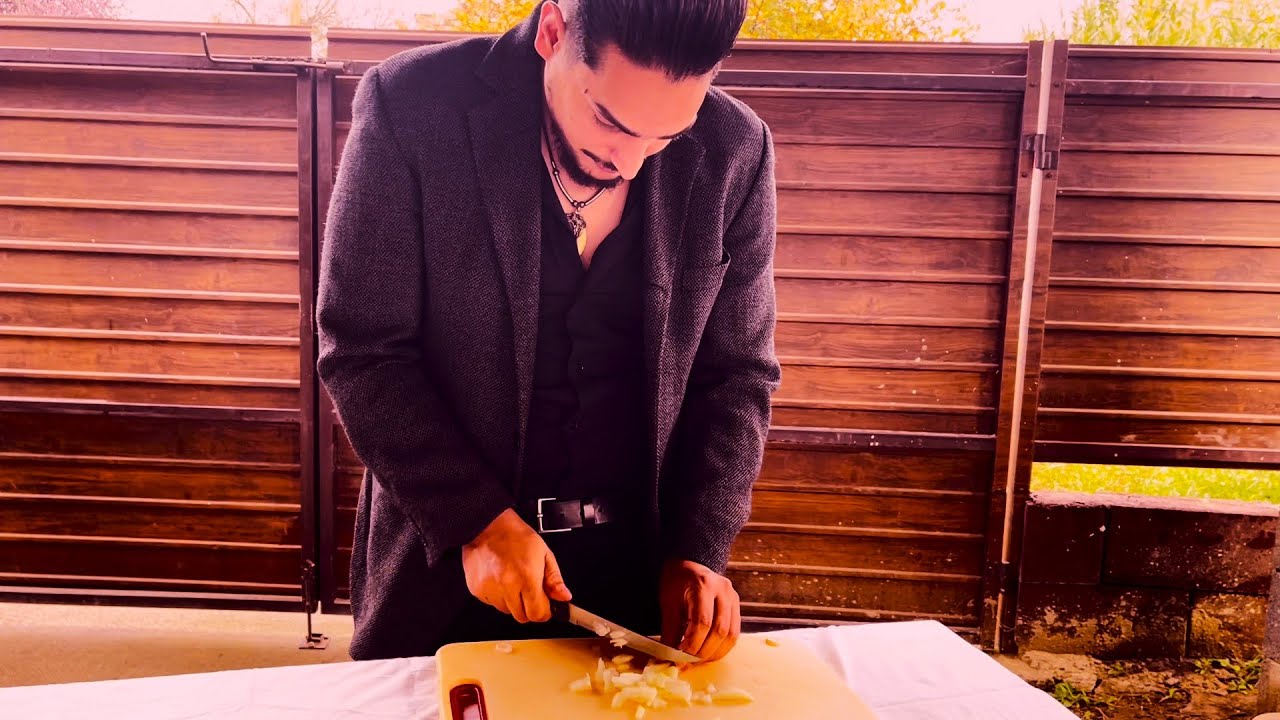 Spártai Kemál konyhája : Birka 🐑 pörkölt 🥣 (Gréta születésnapjára)🎂🥳