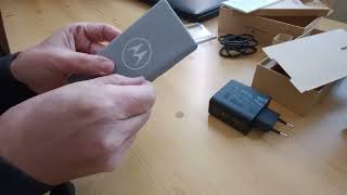 Unboxing Motorola Edge 30 Ultra