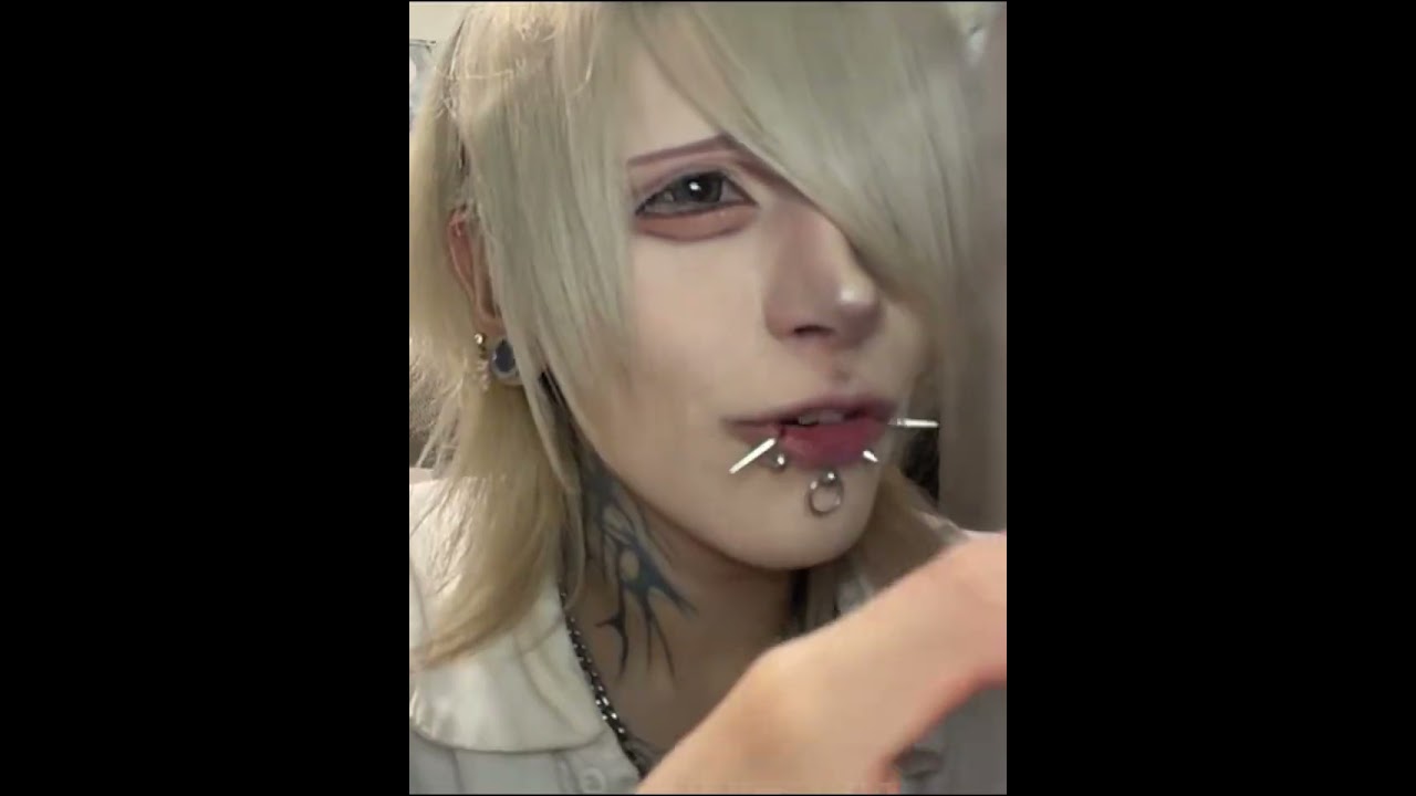 gedraji shows off his new hair pins 🐶#gedraji #ゲドラジ #fyp #gedrajizolpidem #zolpidem