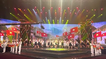 ĐỘI TA LỚN LÊN CÙNG ĐẤT NƯỚC. Biên đạo múa : Phùng Khải