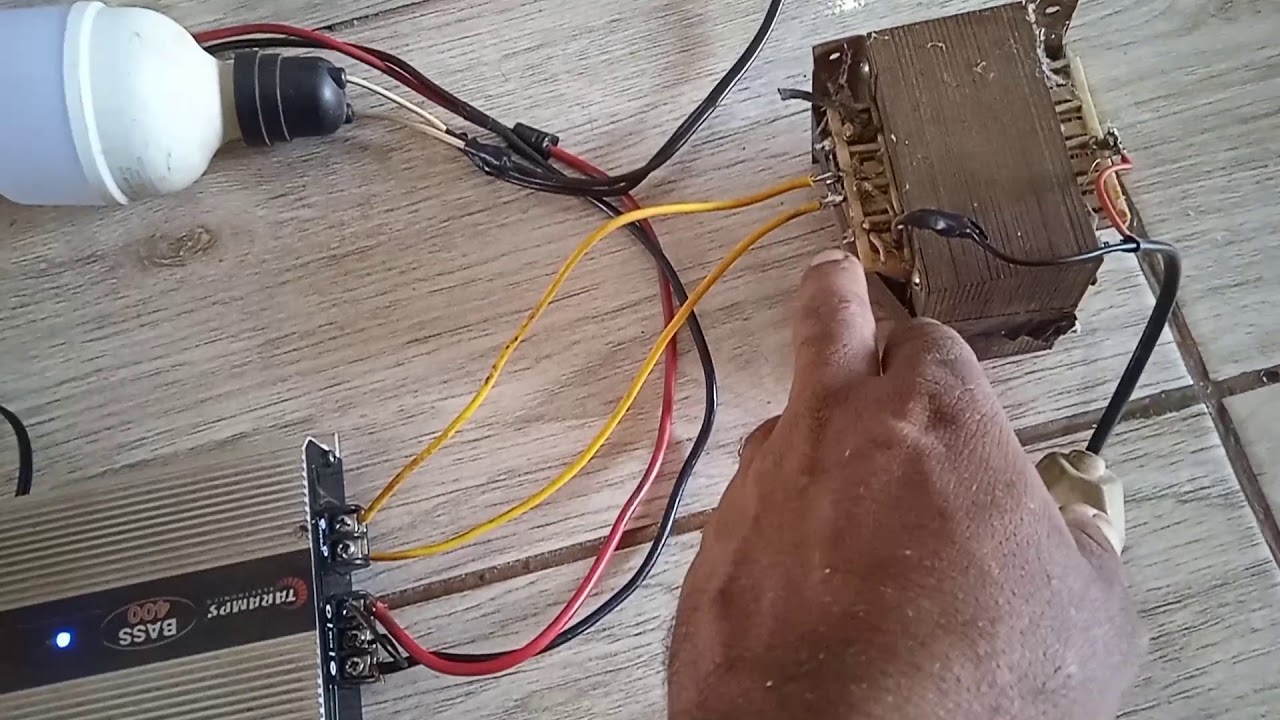 Usando amplificador automotivo como inversor residencial.