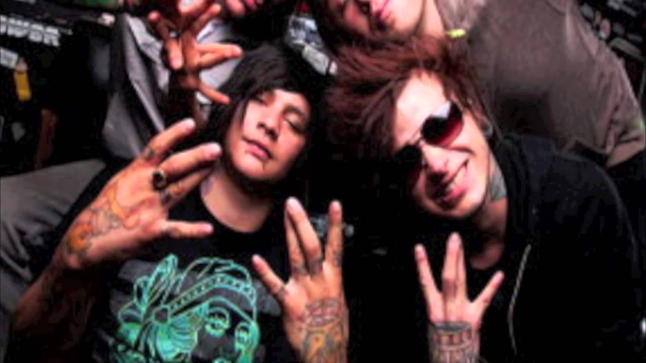 brokencyde never back down ft deuce