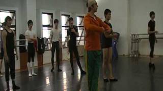 0423 centre pirouette II-demo.MOD
