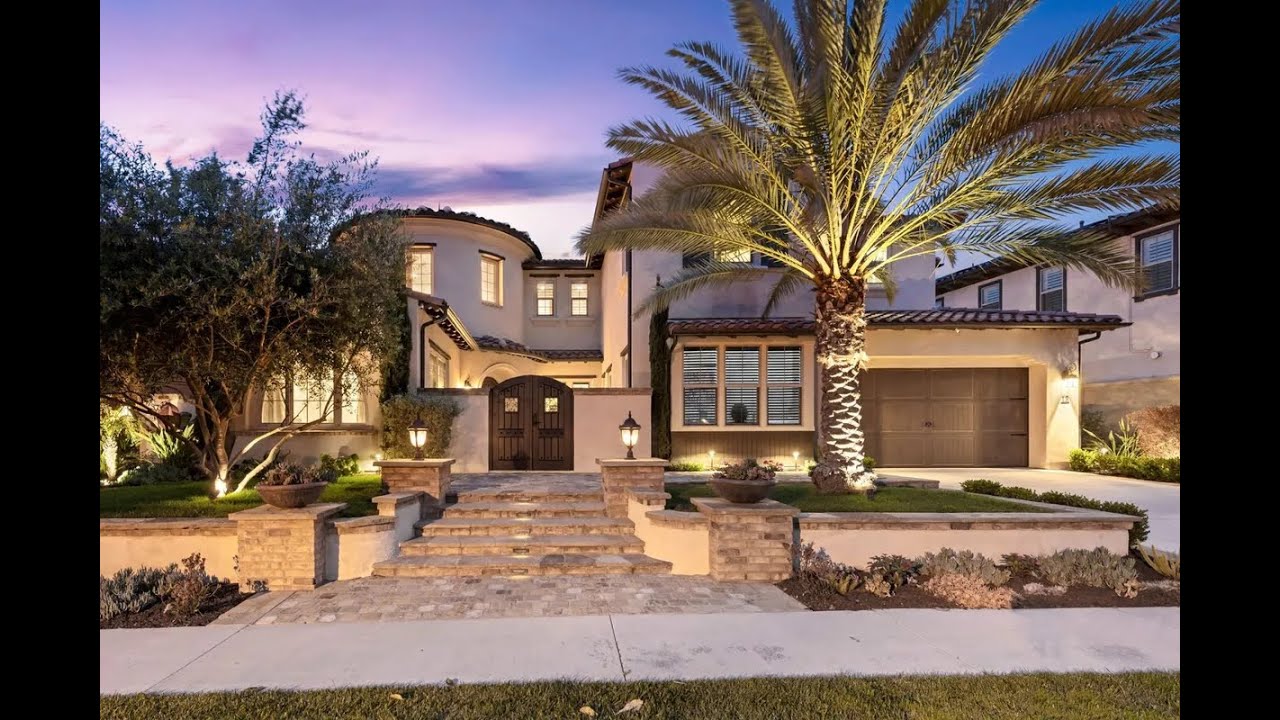 Captivating Custom Home in San Clemente, California | Sotheby's International Realty