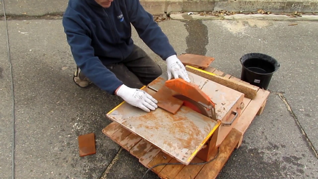 TUILE PLATE : égouts