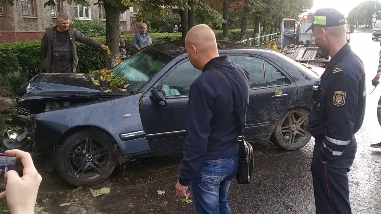 Бобруйск дтп мерседес