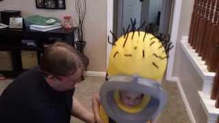 How to make a Minion costume