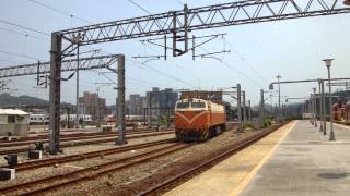20120719 E200型(E216)在七堵站內調車