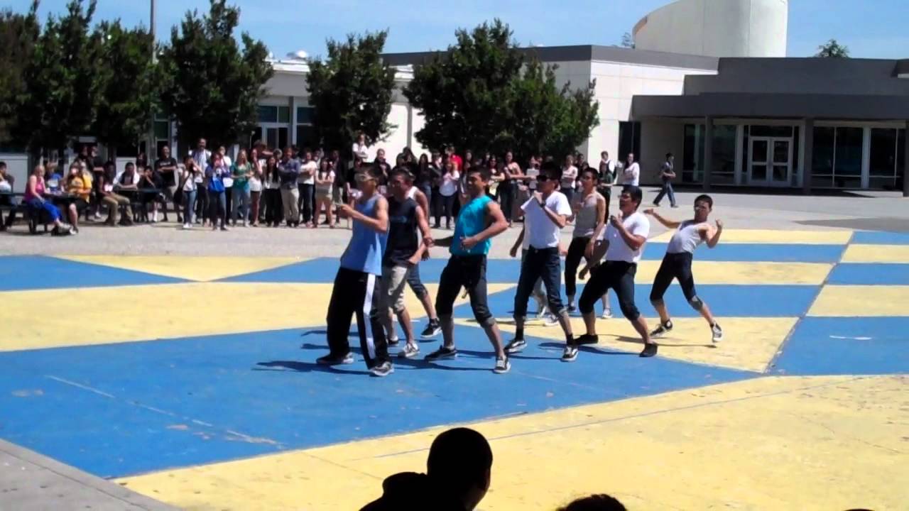 Rip-off Pants Prom Proposal