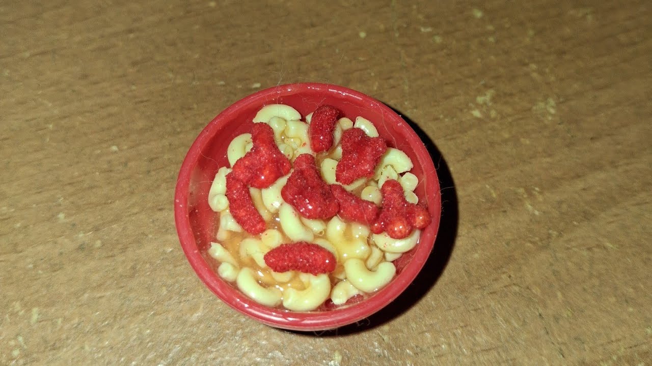 Miniverse Cafe 5 Making Crunchy Hot Mac n Cheese 