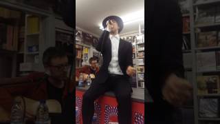 Maximo Park - Get High (No i don&#39;t) - Reflex in-store, acoustic - Newcastle 27.04.17