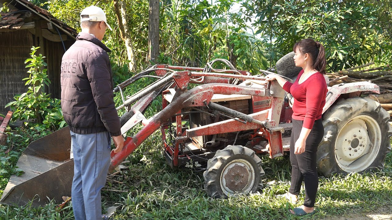 restore an old tractor with an excavator attached