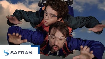 EP18: A parachute, how does it work? GB | Safran