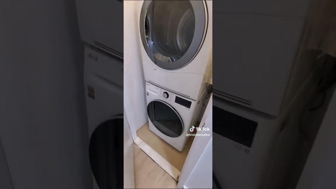 Super modern kitchen layout in this fantastic apartment tour!