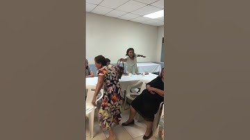 Las Damas de la iglesia saben cómo Divertirse 😅💯✔️