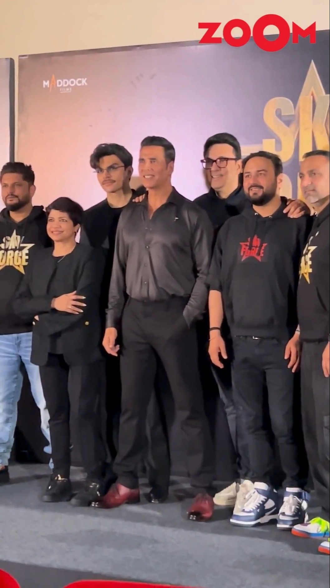 Akshay Kumar, Veer Pahariya \u0026 other cast members of Sky Force attend trailer launch event #shorts