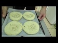 Очень вкусные лепёшки в духовке!    Uzbek bread in the oven.كعك لذيذ جدا في الفرن!