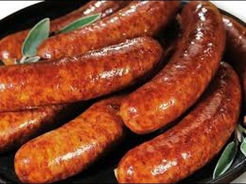 КАК ЗАКОПТИТЬ КОЛБАСКИ КУРИНЫЕ И КОЛБАСКИ СВИНЫЕ. HOW TO SMOKE SAUSAGES CHICKEN AND SAUSAGES PORK.