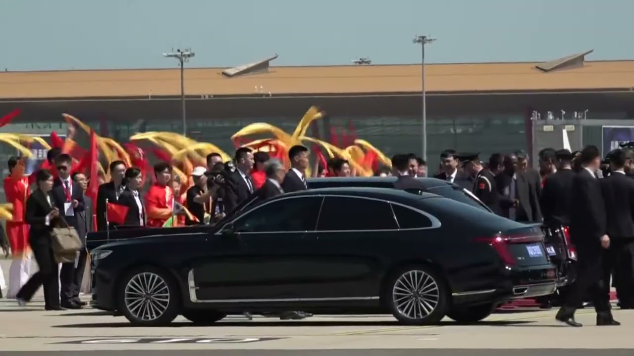 Zimbabwe President Mnangagwa Arrives in China to Attend WWII Anniversary Military Parade | AC1G