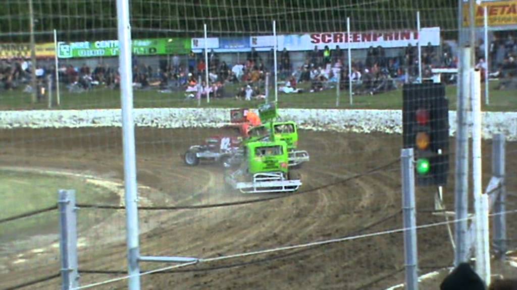 Canturbury Glen Eagles vs Nelson Tigers round 2. 19-11-2011