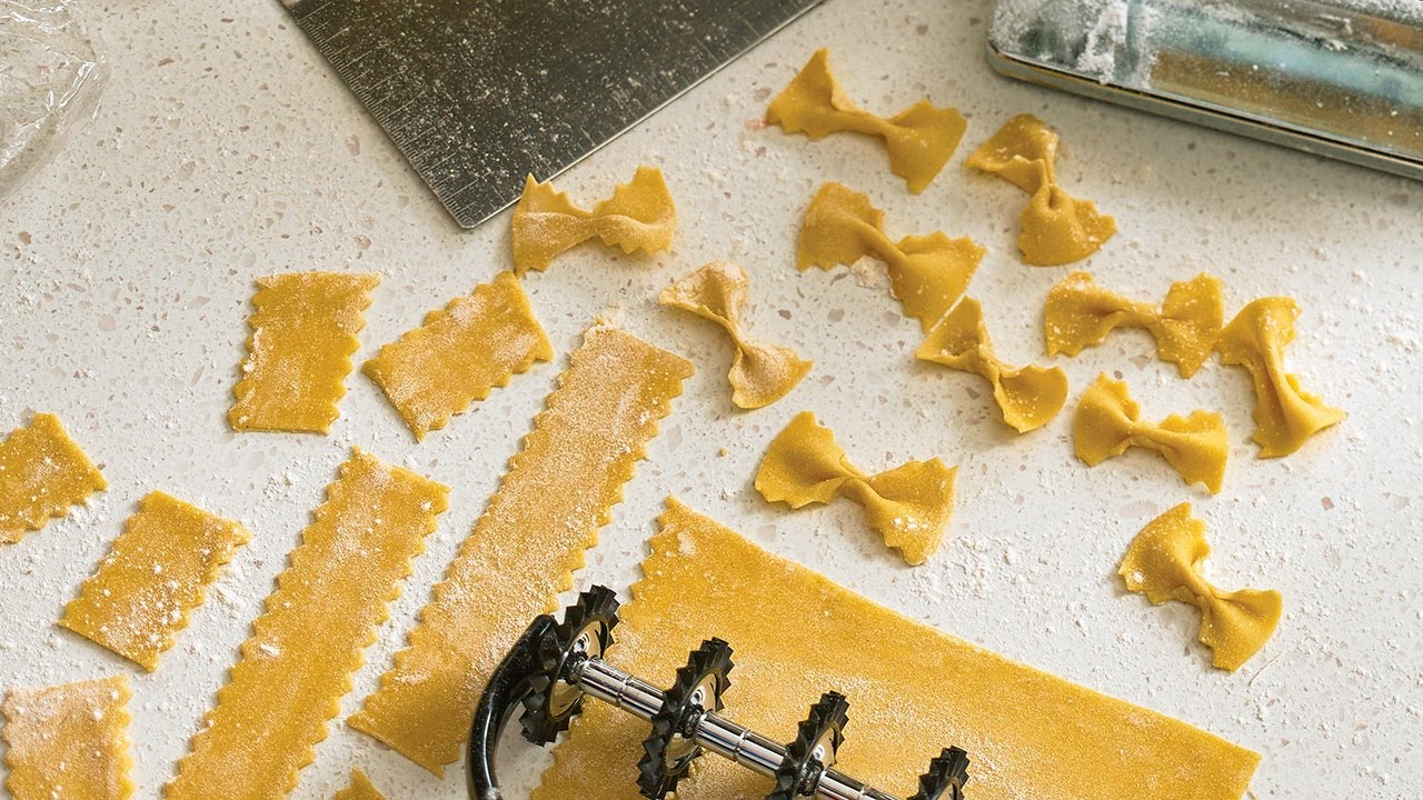 Marcato Pasta Extruder - Lee Valley Tools
