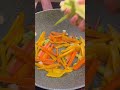 28/3/26: Ricette di Virginia "spaghetti di riso con verdure all’orientale🍜🥒🌶️🥕🫑"