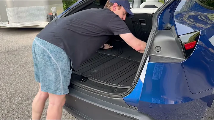 Do These 2026 Tesla Model Y Juniper Floor Mats Fit Right? 3W TPE Full Set Tested