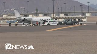 Jet Goes Off Runway At Phoenix Sky Harbor