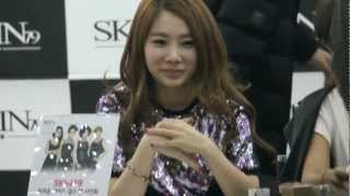 20121221 BrowneyedGirls Skin79 Signing event at Coex - Fans asking Jea about her solo album