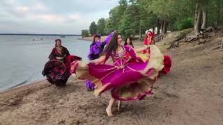 🌺Ансамбль "Цыганская рапсодия". Цыганский танец на озере!