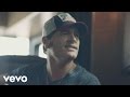 Jerrod niemann  blue bandana