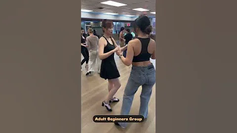 Join our Adults Beginners dance class every Tuesday 7pm 🤩 thumbnail