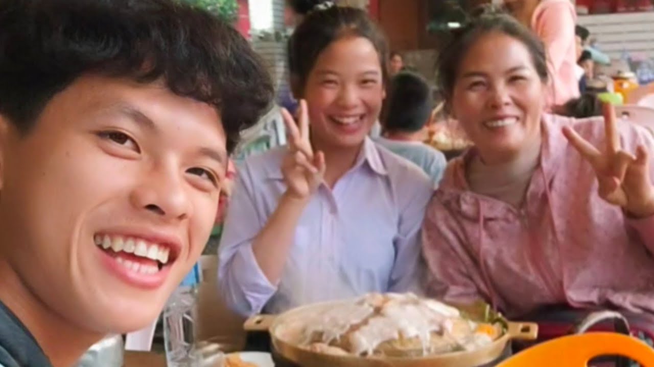 coj kuv ob tug me nyuam peb mus noj npuv fej qab 52 lom zem heev li 2/3