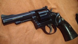 Smith & Wesson model 15 HD close up