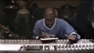 2Pac на студии