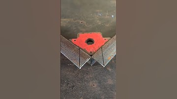 Easy trick for 90 degree precision L angle iron connection #👩🏻‍🏭🇬🇧 #welder #metalworking #techn