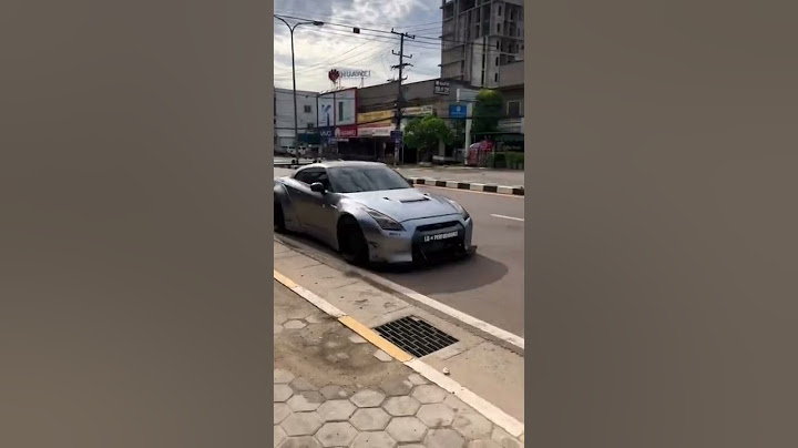 GTR 35 Liberty Walk Body Kit