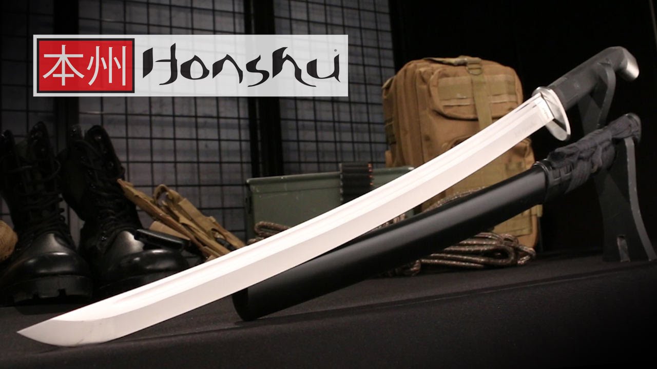 wakizashi sword drawing