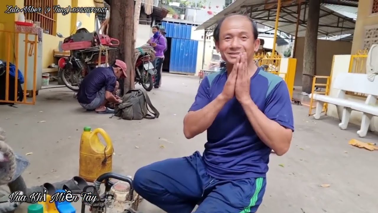 Vua Khỉ Miền Tây cưa cây Sao đầy giang nan ở Quận 2.