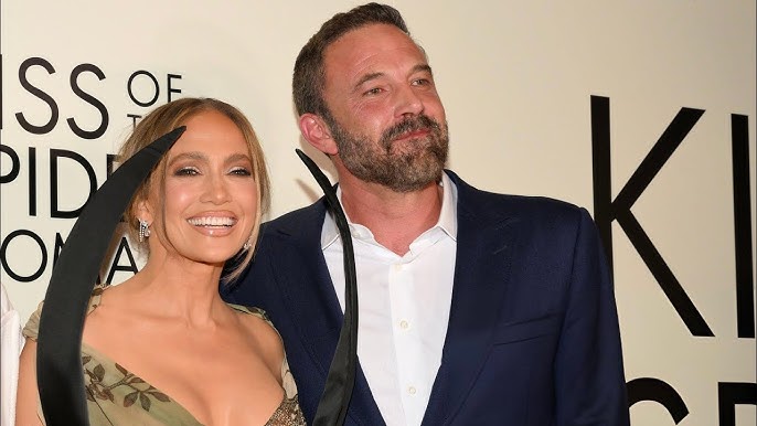 Jennifer Lopez & Ben Affleck - ''Kiss Of The Spider Woman'' Premiere