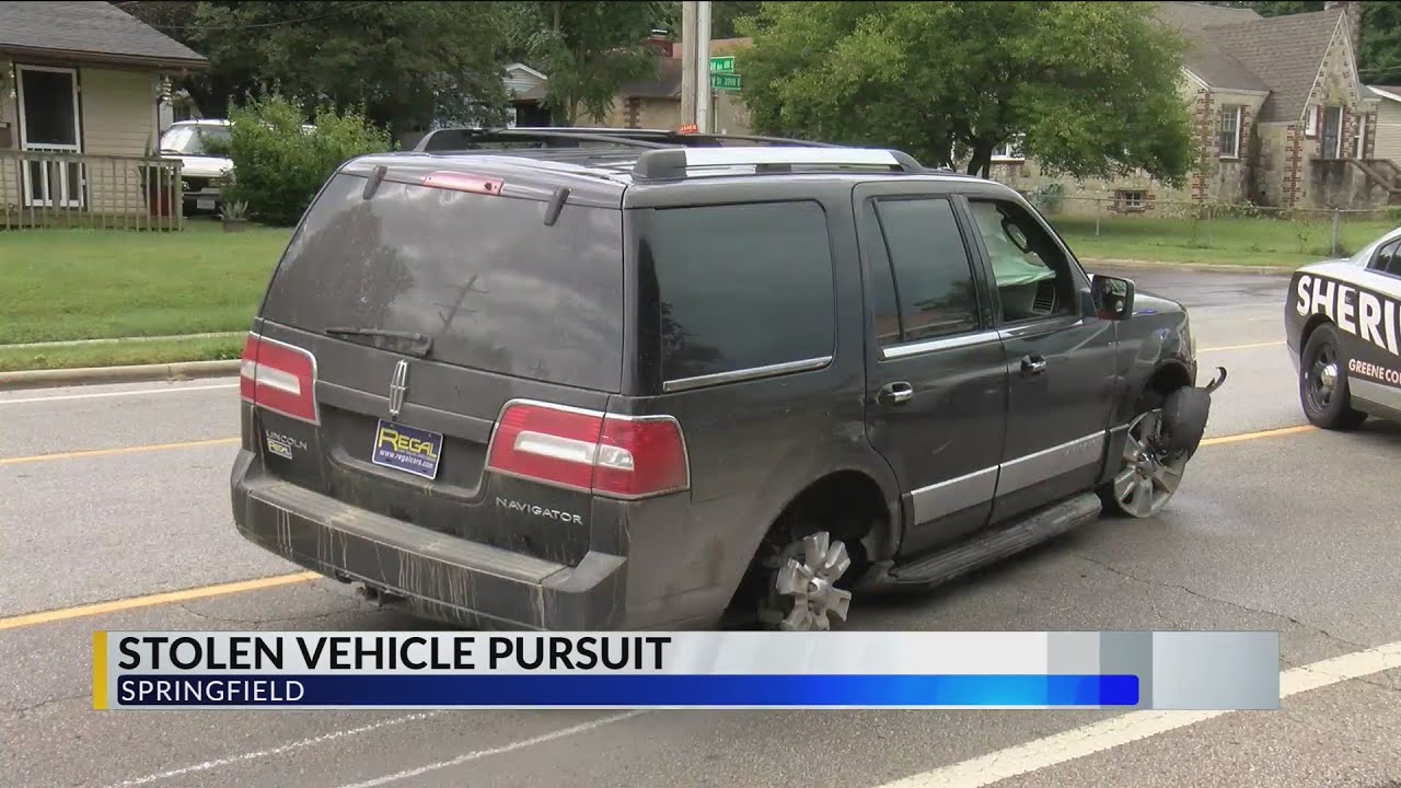 Two people in custody after car chase through Springfield - YouTube