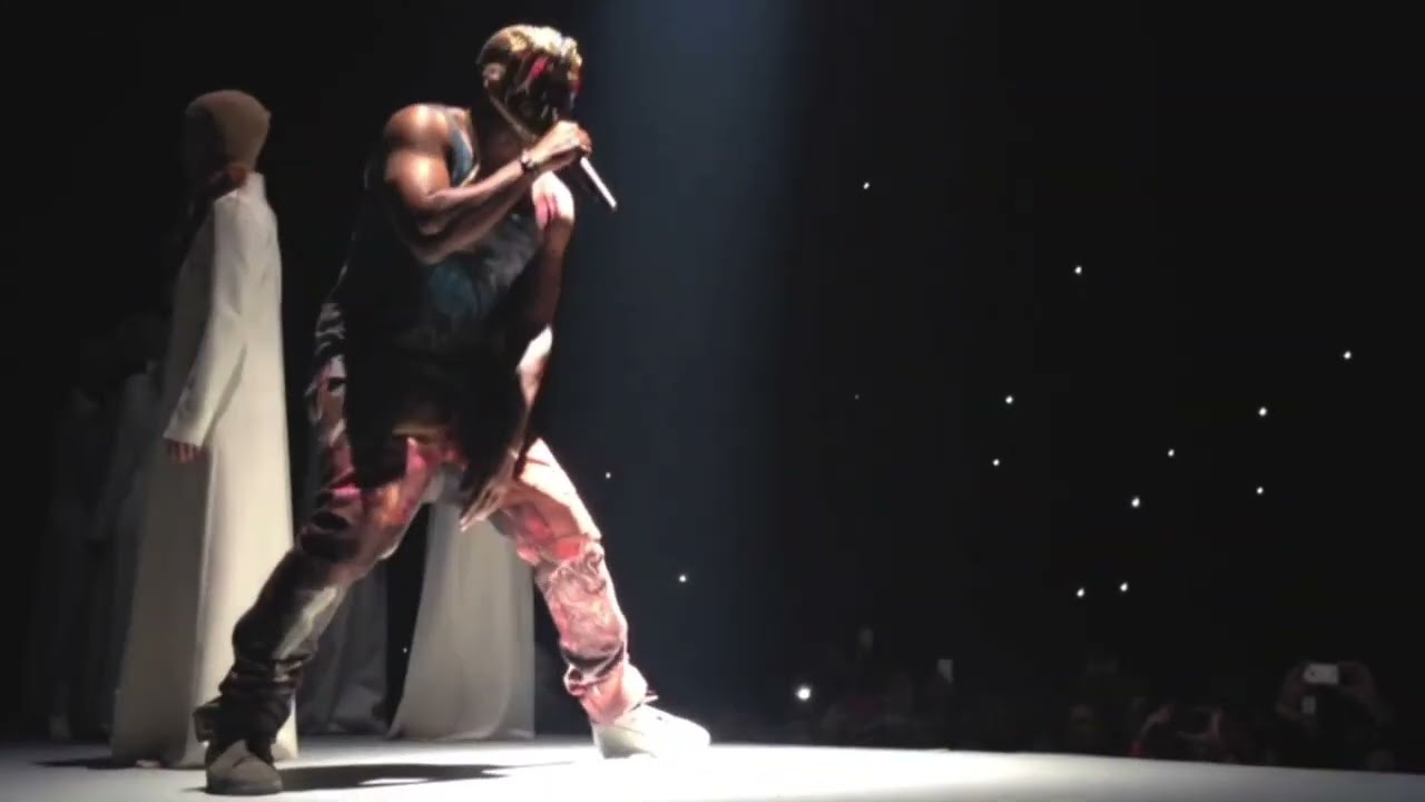 Kanye West - On Sight (Live from The Yeezus Tour) - YouTube